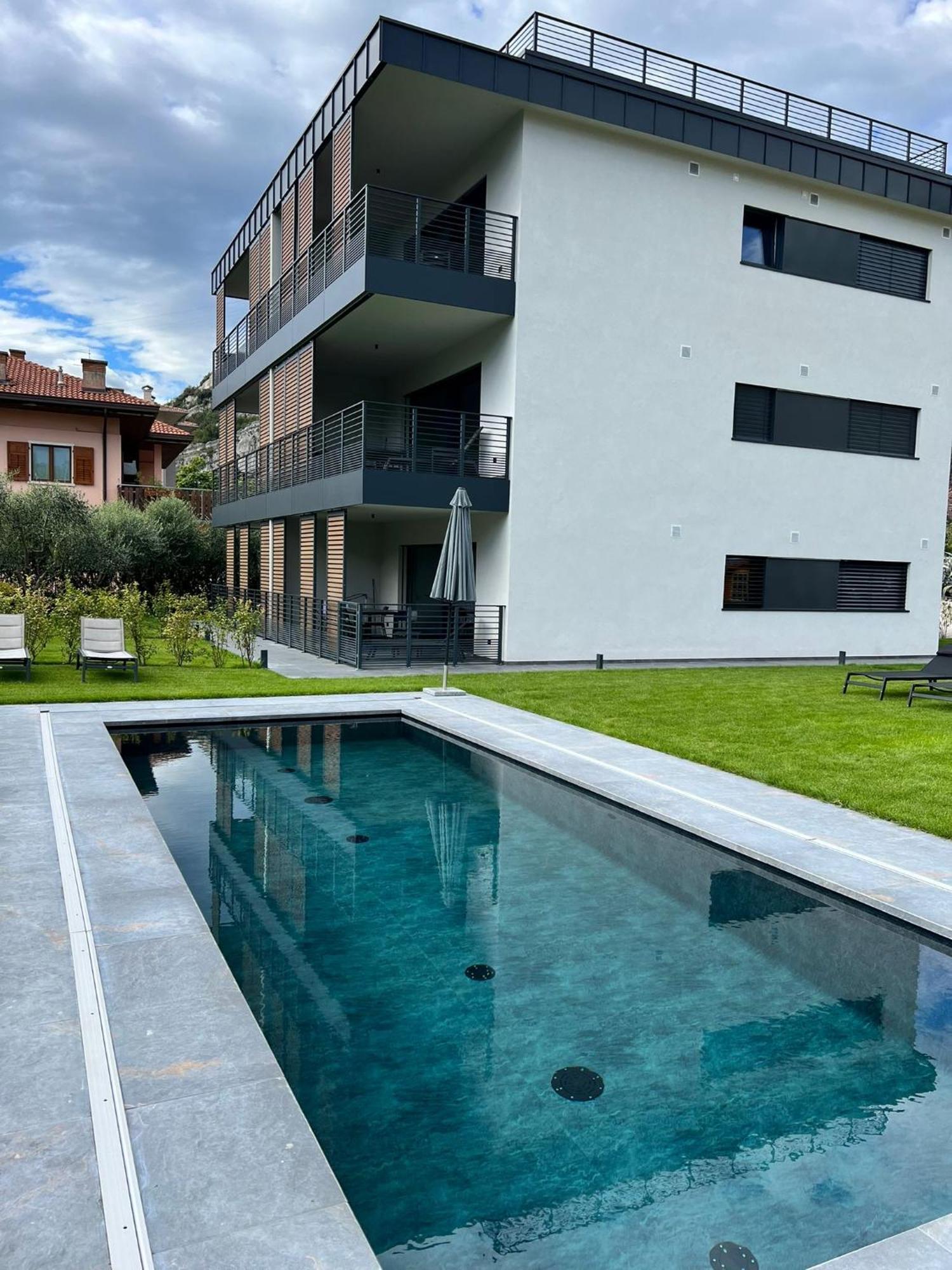 Casa 32 Loft - Garda Lake Torbole Sul Garda Buitenkant foto